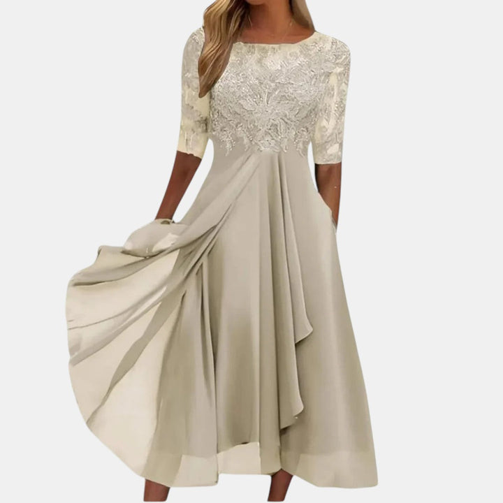 Rhonda™ | Robe en Dentelle Élégante