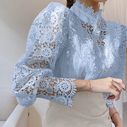 Tove | Chemise à manches longues avec dentelle et détails