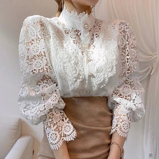 Tove | Chemise à manches longues avec dentelle et détails