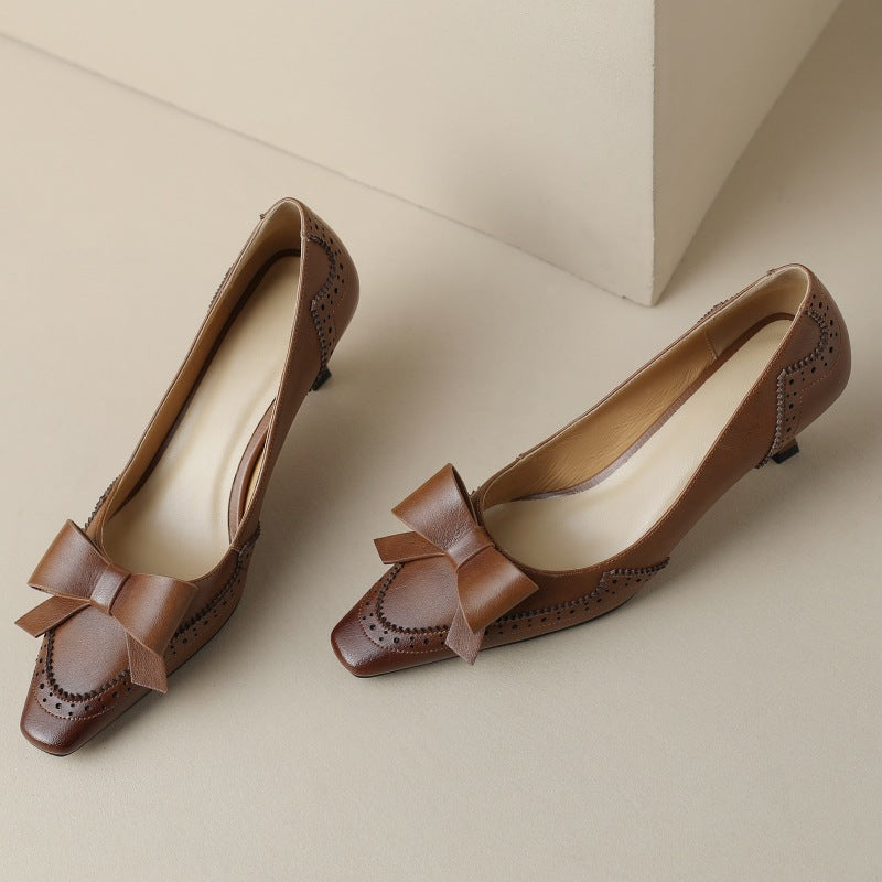 Célora Pompes en Cuir avec Ruban