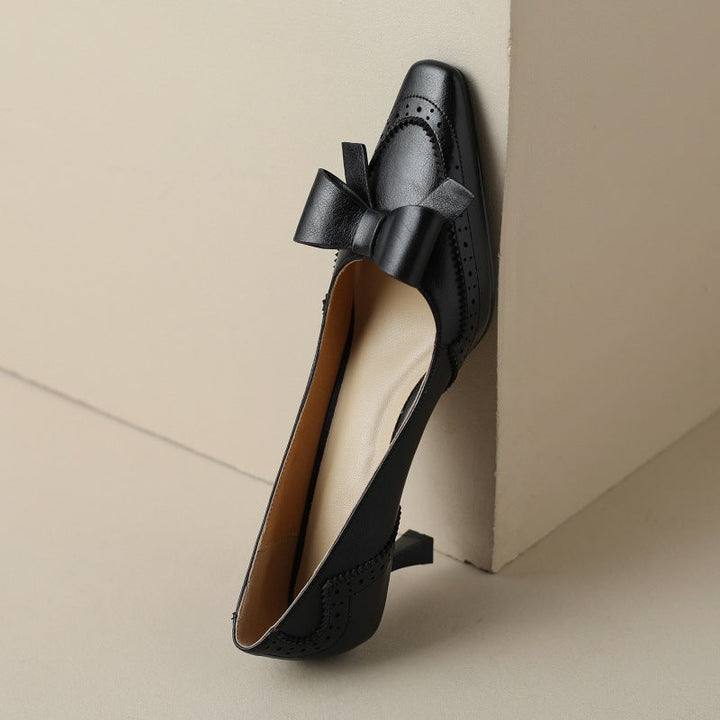 Célora Pompes en Cuir avec Ruban