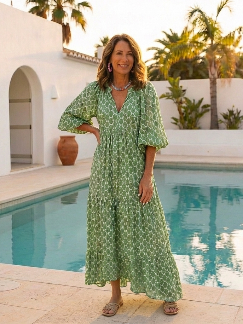 Apolline | Robe midi à manches trois quarts et décolleté en V à motifs