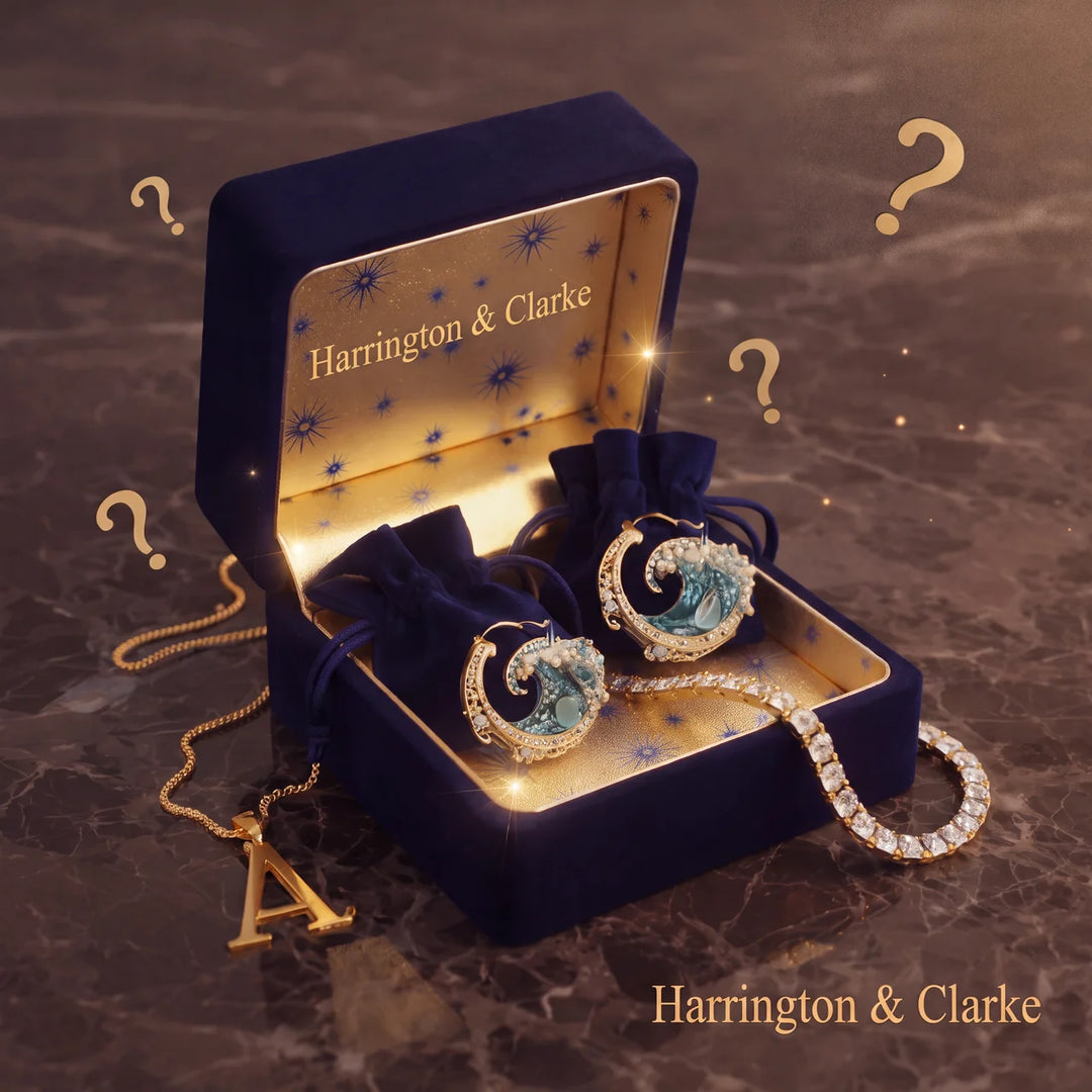 Mystery Box (Handpicked Pieces by Margaret Clarke)