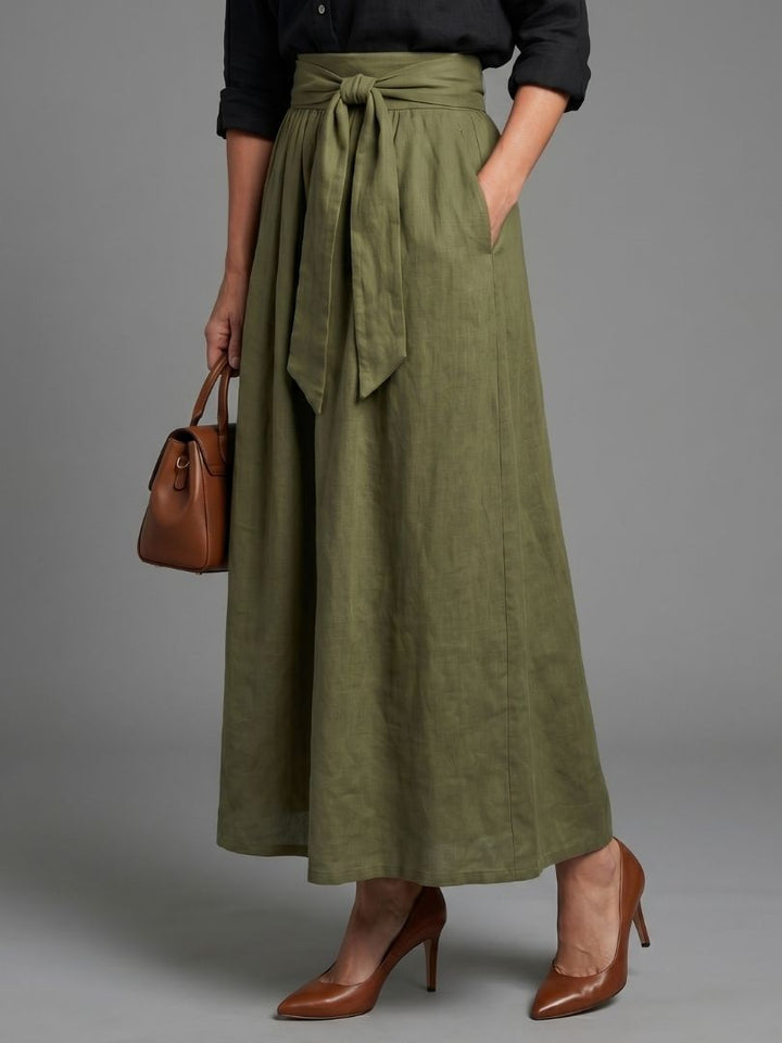 Vera | Ensemble de deux pièces Blouse noire Jupe midi verte olive