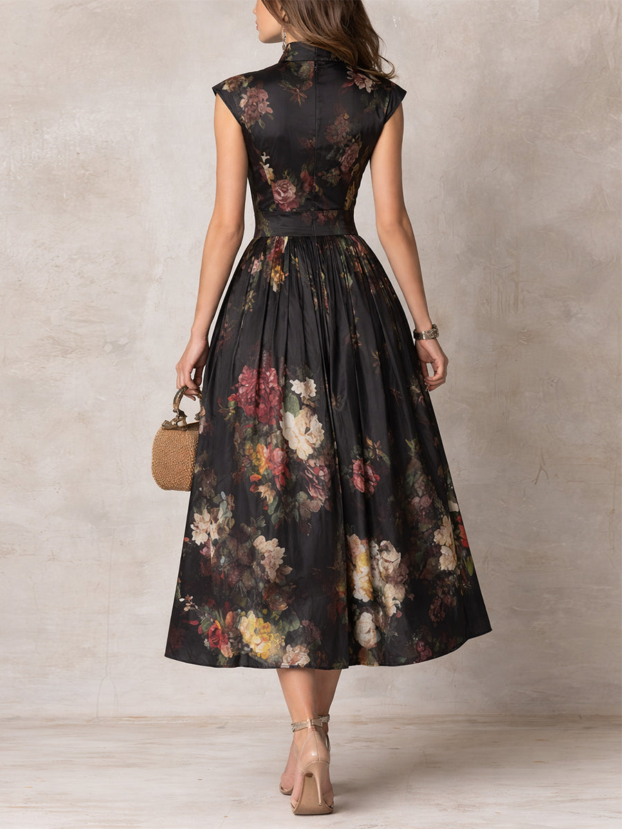 Violetta - Robe Midi Noire en Satin Plissé avec Motif Floral et Encolure en Trou de Serrure