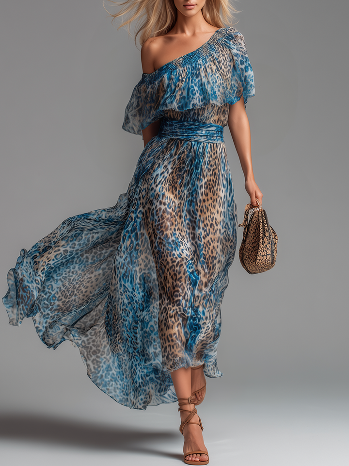 Wild - Robe longue en chiffon avec imprimé léopard et épaules nues