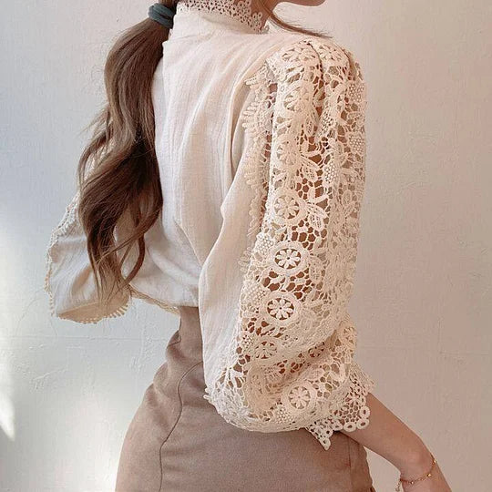 Tove | Chemise à manches longues avec dentelle et détails