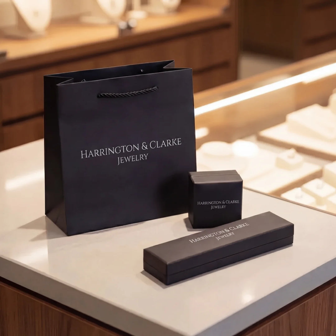 Mystery Box (Handpicked Pieces by Margaret Clarke)